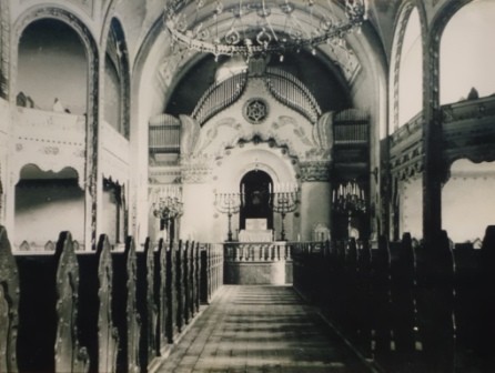 black and white image of synagogue text...